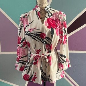 Vintage Floral Women's Top - Pink and White